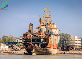 ব্যবসাটা হচ্ছে জাহাজ ভাঙ্গা